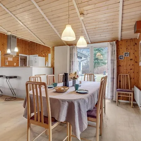 4 Bedroom Lovely In * Oksbøl