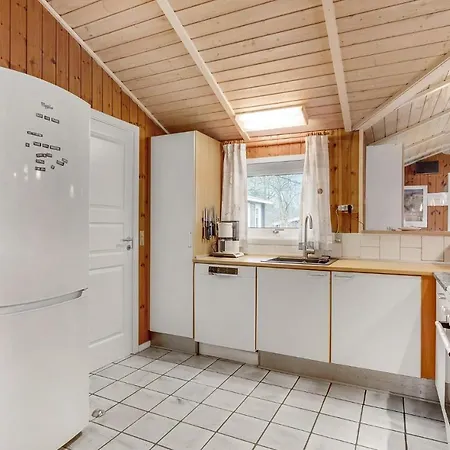 Ferienhaus 4 Bedroom Lovely In Oksbøl