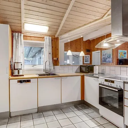 4 Bedroom Lovely In * Oksbøl